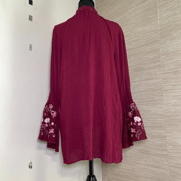 Women's Small Coco + Jaimeson Burgundy Cardigan w/ Floral Bell Sleeves - Picture 6 of 7
